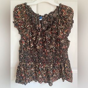 Old Navy floral summer shirt - size L - worn only a few times
